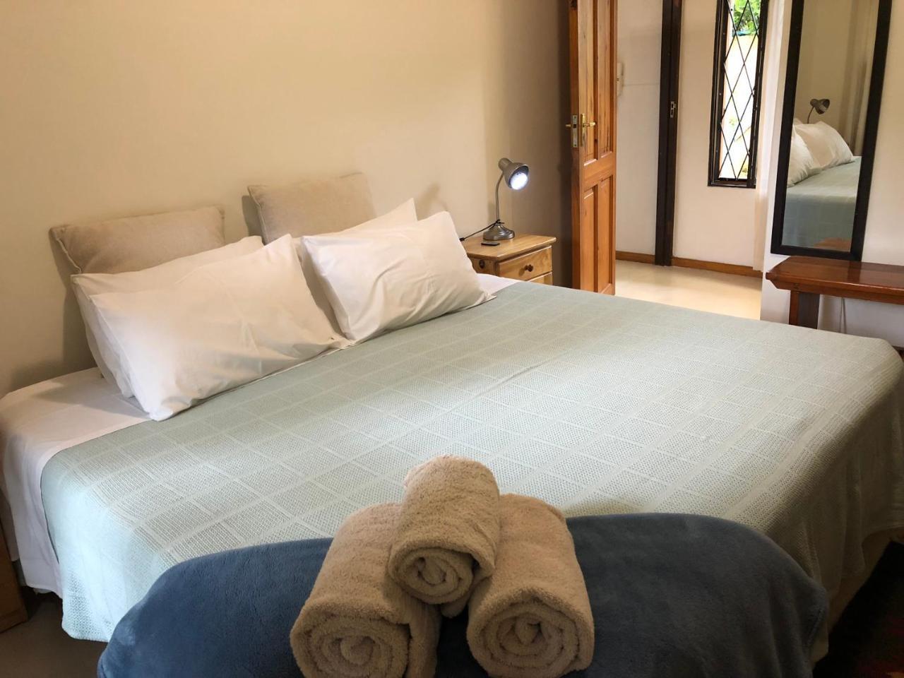 ستيلينبوش 10 Alexander B&B الغرفة الصورة